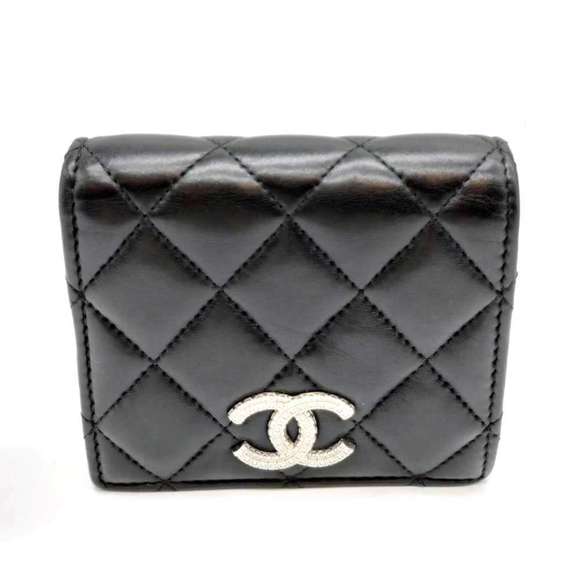 CHANEL Black Lambskin Leather Wallet - Picture 1 of 9